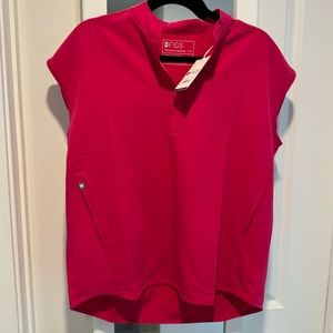**SOLD** Figs Rafaela top in Ultra Rose
